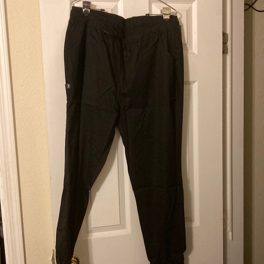 Black Sweatpants with Elastic Waistband and Tapered Legs